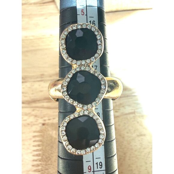 Monet Triple Black Stone Stretch Cocktail Ring W/ Gold Tone & Crystal Accents Si - Picture 3 of 9